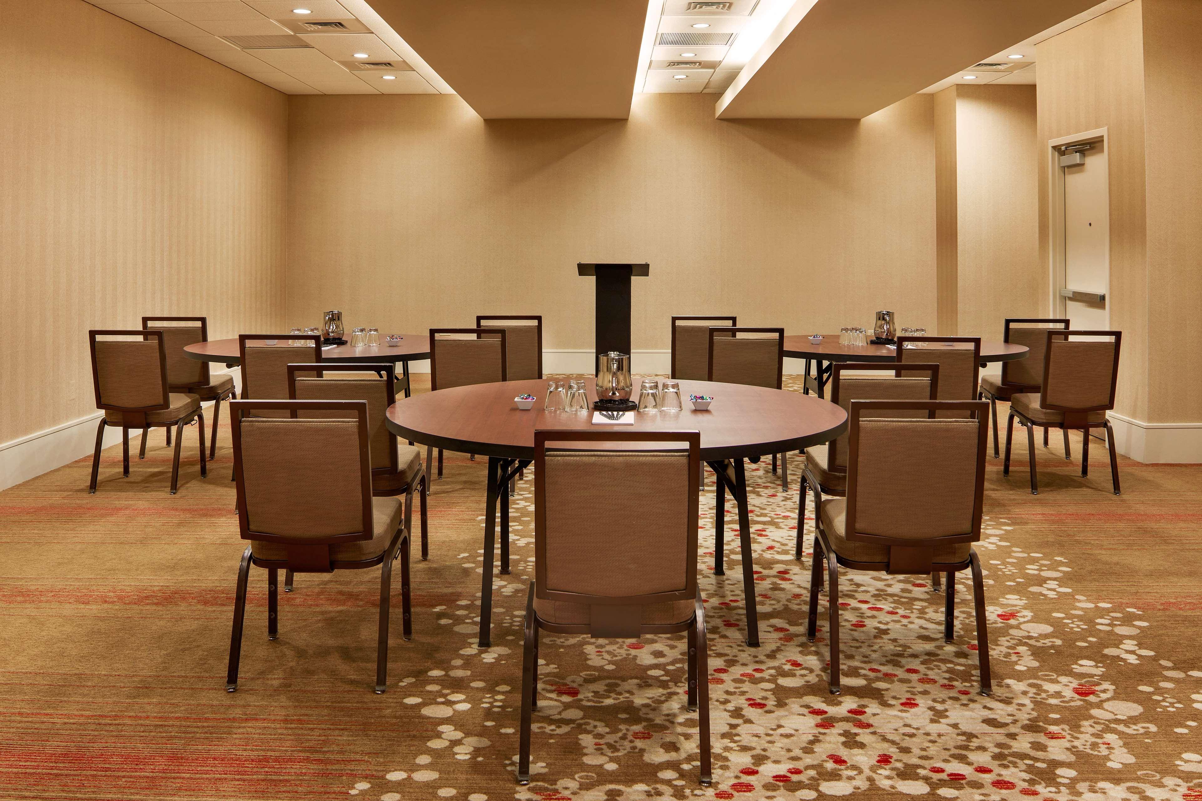 Hilton Denver City Center Екстериор снимка