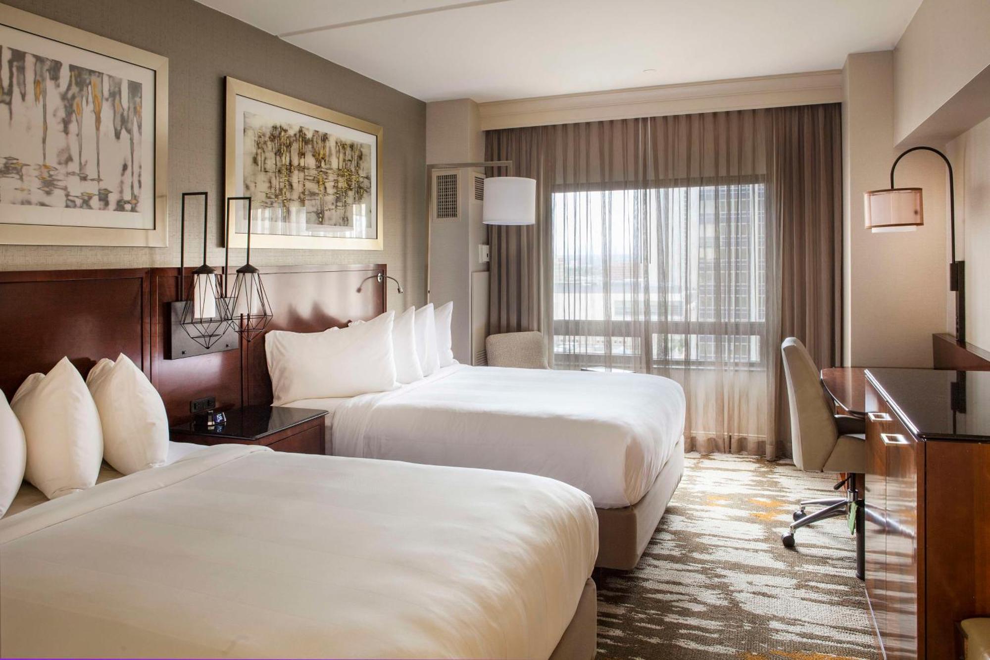 Hilton Denver City Center Екстериор снимка