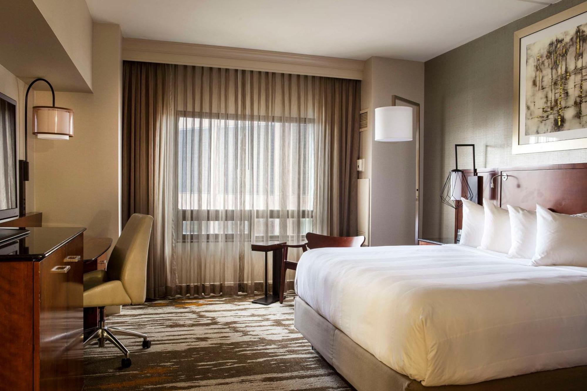 Hilton Denver City Center Екстериор снимка