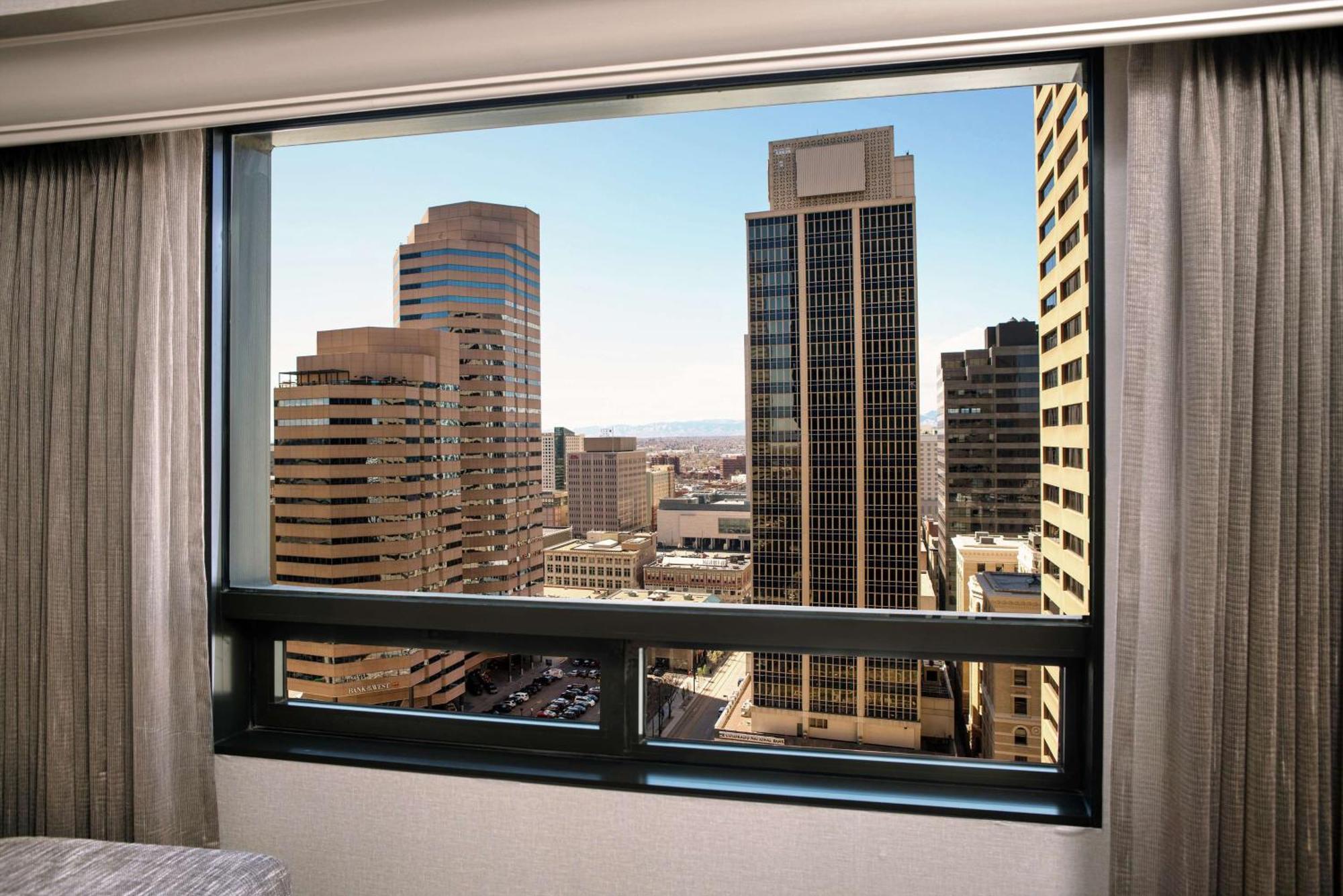 Hilton Denver City Center Екстериор снимка